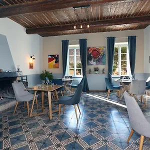 Le Cheval Blanc Couette-café