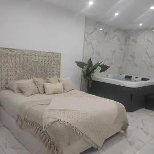 Nessa Appartement