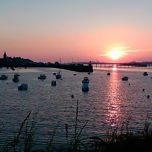 Logis Bellevue Hotel Roscoff