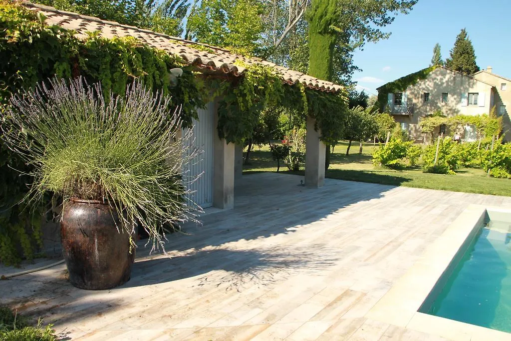 Le Mas Des Peupliers Guest House Saint-Andiol
