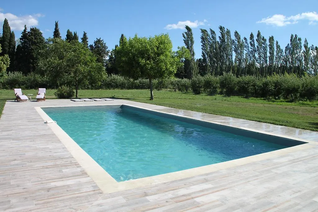 Le Mas Des Peupliers Guest House Saint-Andiol France